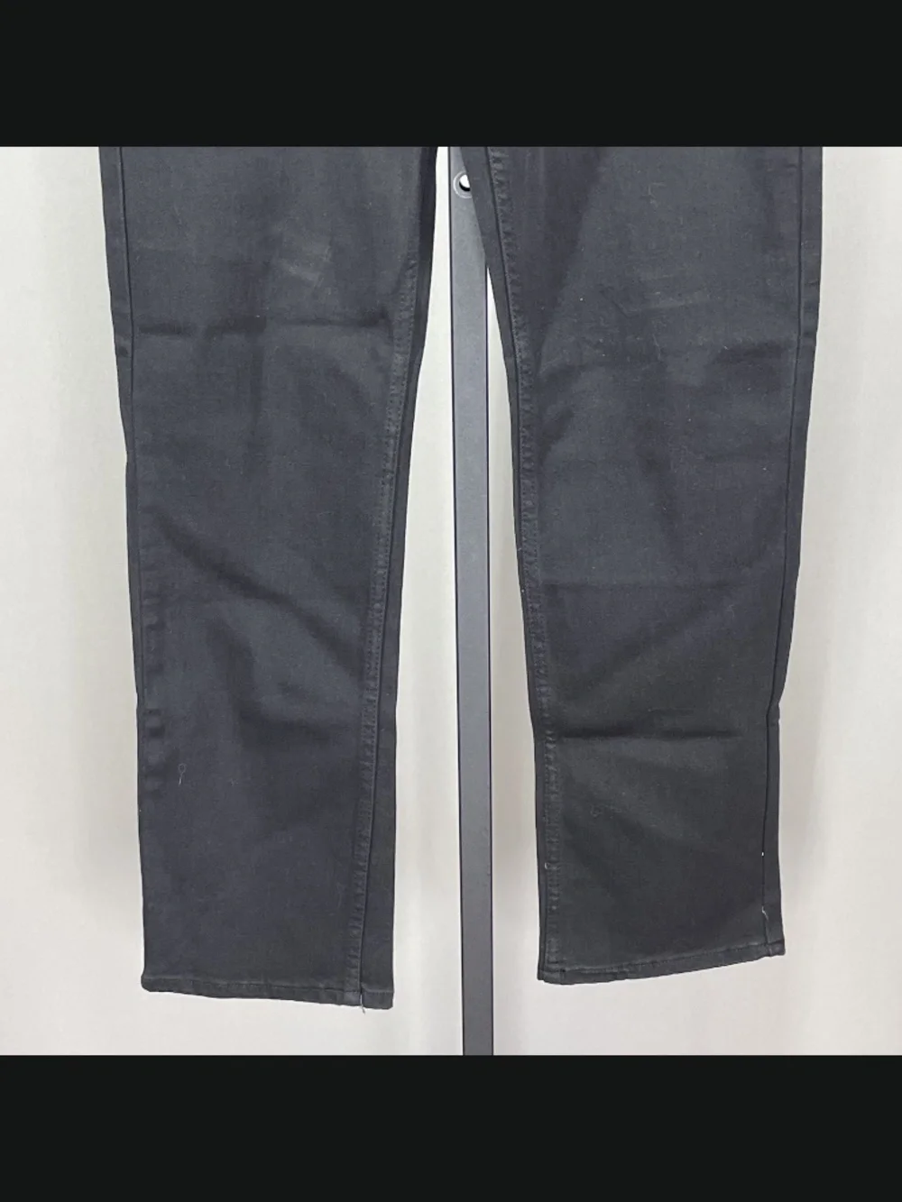 NEW Levis Jeans Boys 18 29 black denim straight leg casual classic